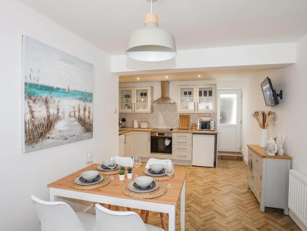 A Mor Appartement Llanfairpwllgwyngyll Buitenkant foto